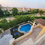 Villa Grand Residence Auc شارع ال 90